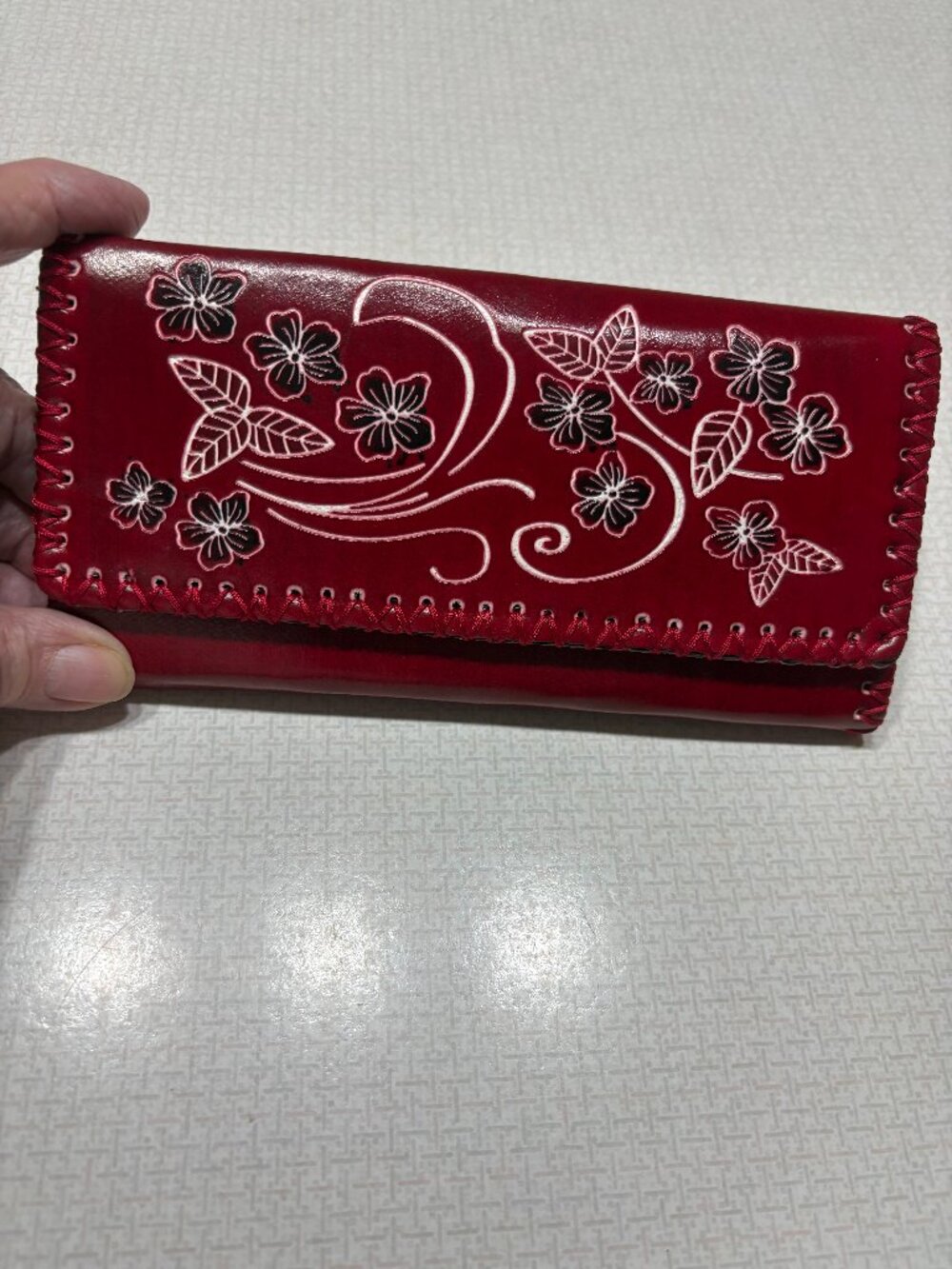 NWT Gold Coast Red Wallet with Floral Design on Flap